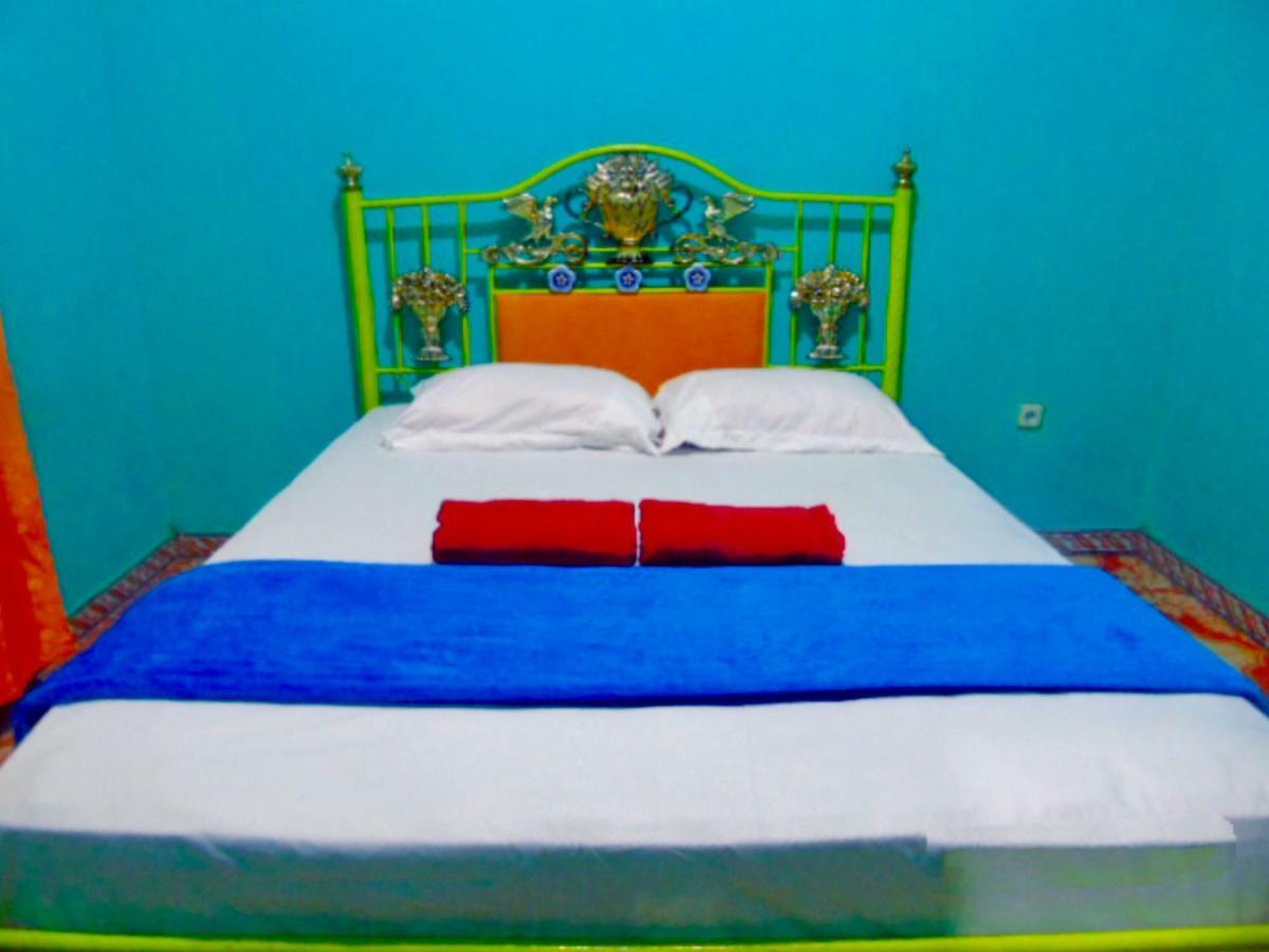 Aini Home Stay Ternate Exterior foto