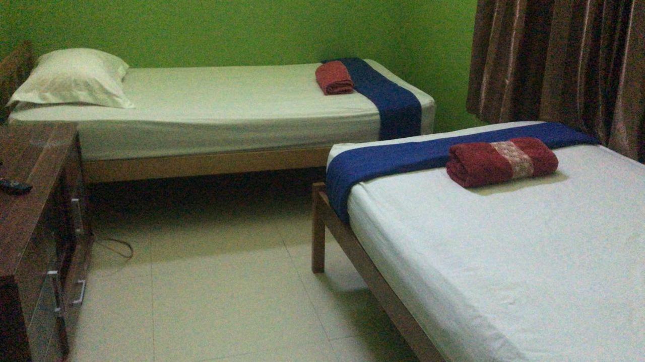 Aini Home Stay Ternate Exterior foto
